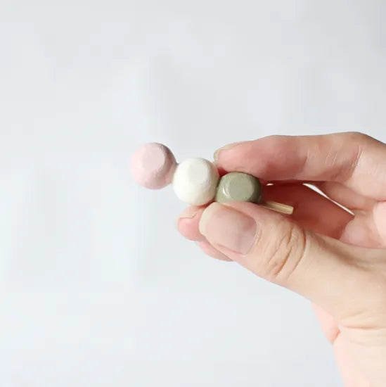 Hanami Dango Chopstick Rest